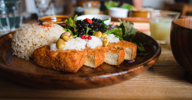 side view of tofu katsu lunch set from Musubi Cafe in Arashiyama, Kyoto