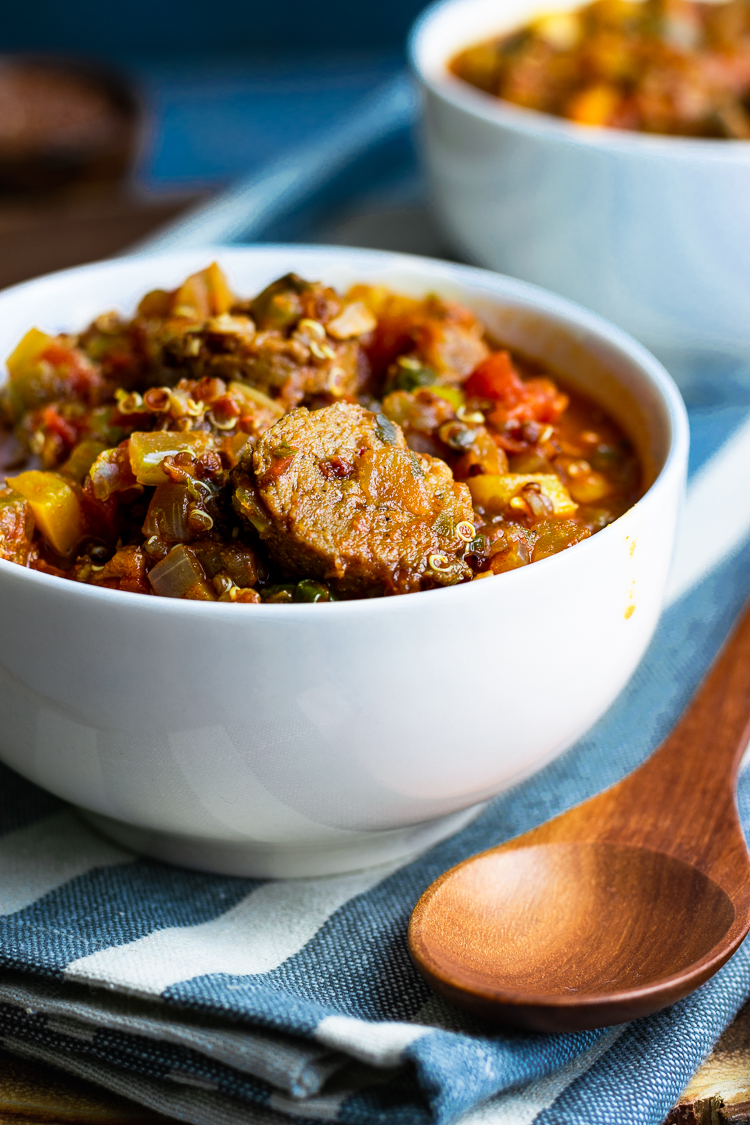 Vegan Quinoa Jambalaya - Ellie Likes Cooking