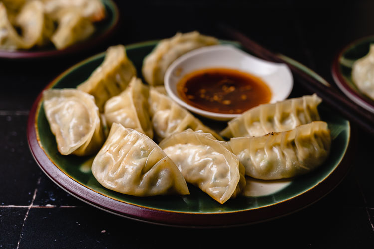 Vegan Tofu Gyoza (ビーガン豆腐餃子)