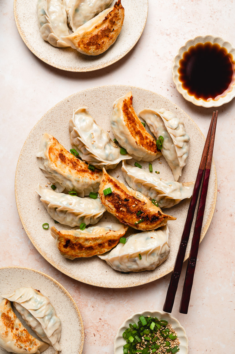 Vegan Tofu Gyoza (ビーガン豆腐餃子)