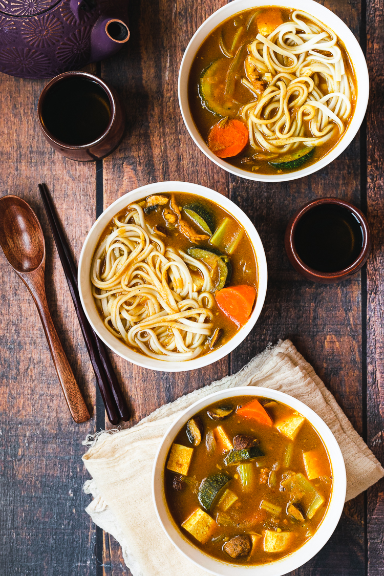 Vegan Curry Udon | ビーガンカレーうどん - Ellie Likes Cooking