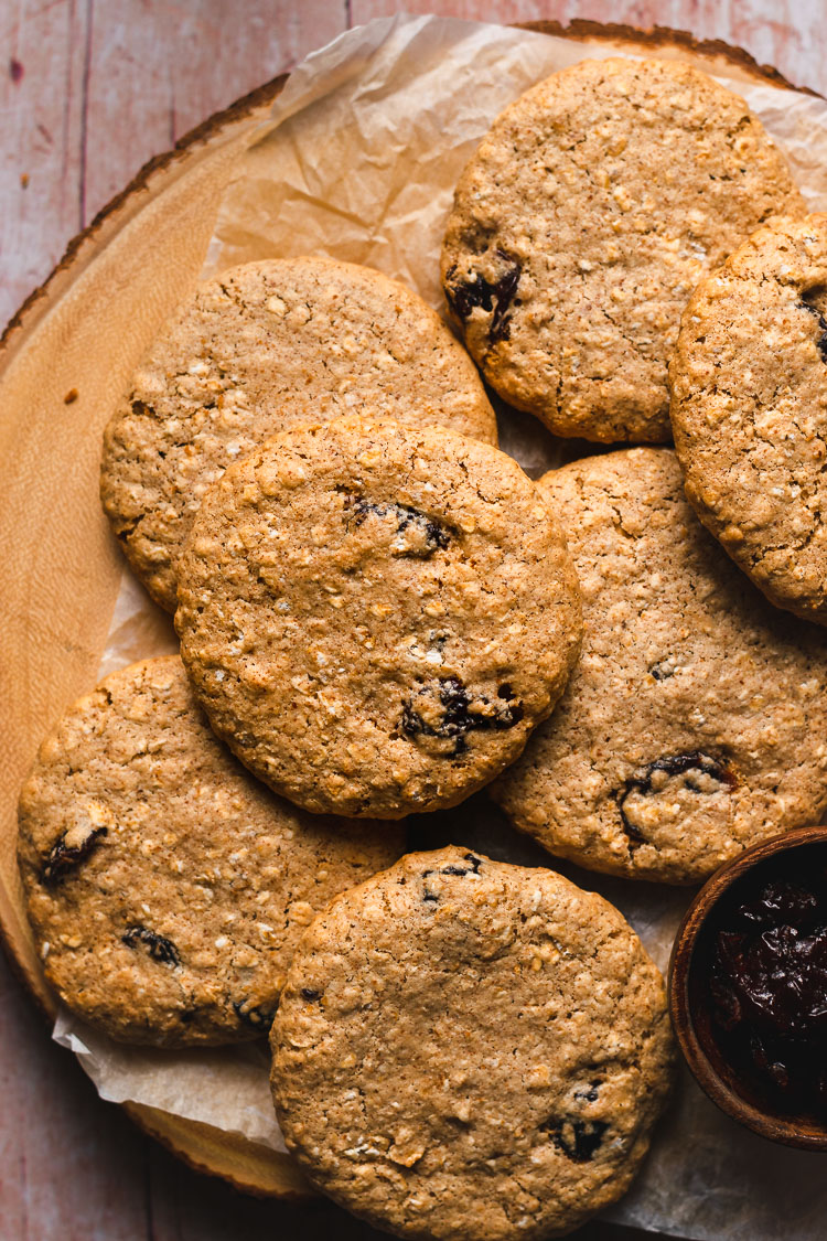 plate of vegan oatmeal raisin cookies