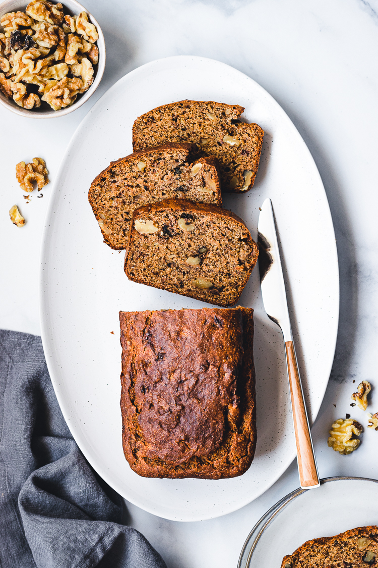 flatlay of vegan banana bread on a plate