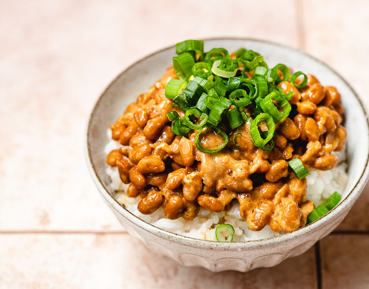 Natto Gohan (Natto and Rice) 納豆ご飯