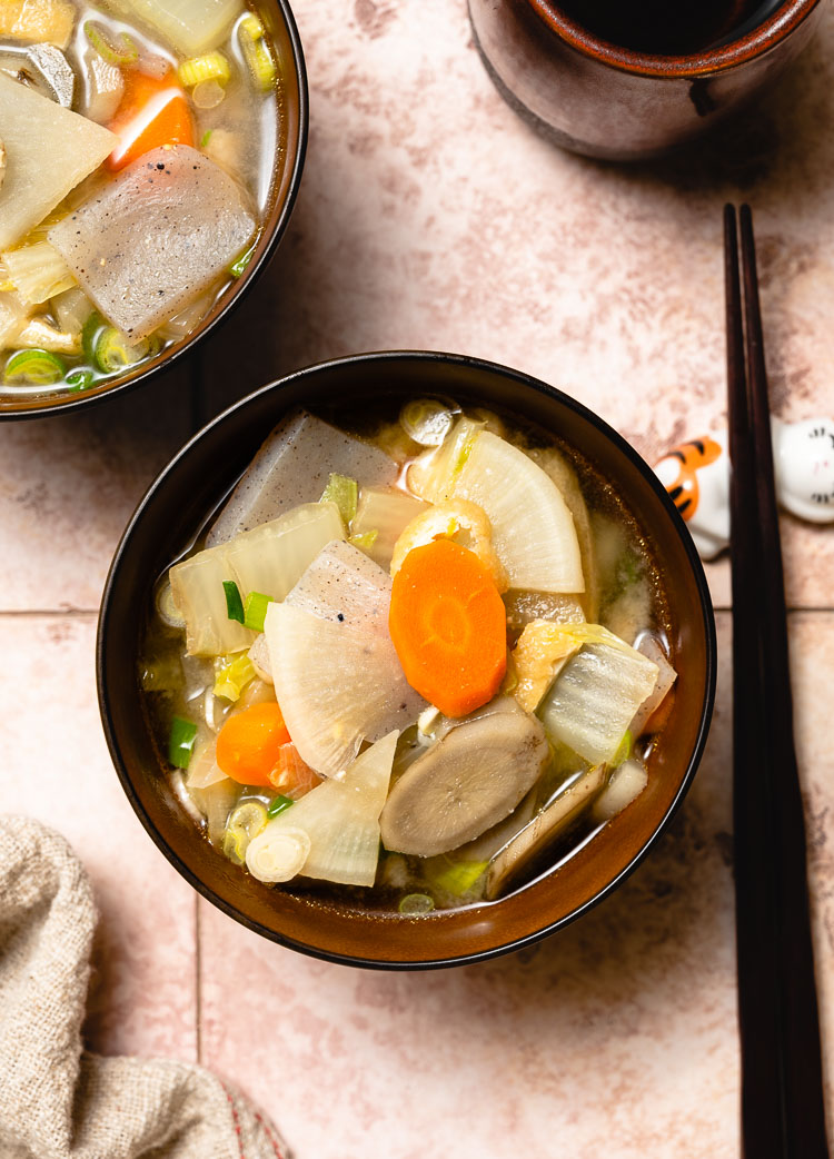 kenchinjiru in a soup bowl