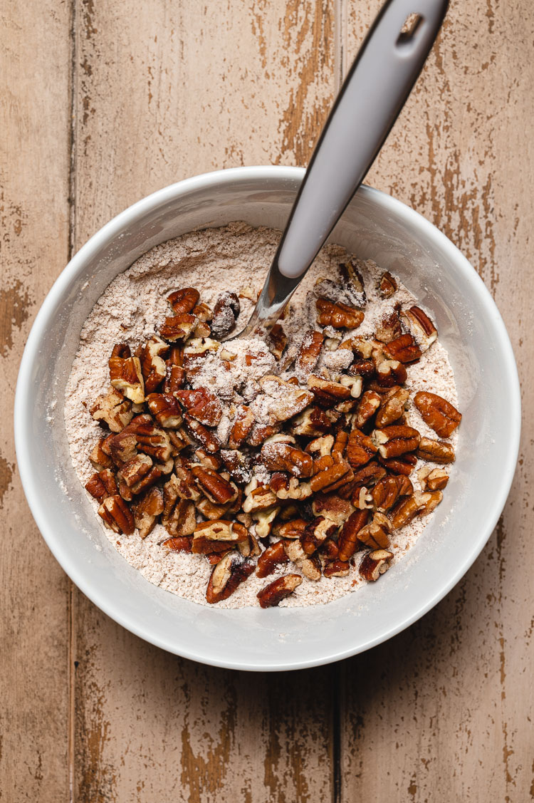 pecan streusel making