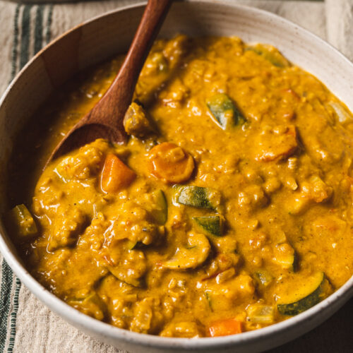 Creamy Kabocha Lentil Curry - Ellie Likes Cooking