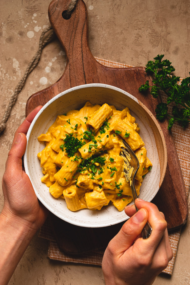 ready to dig into a bowl of vegan mac and cheese