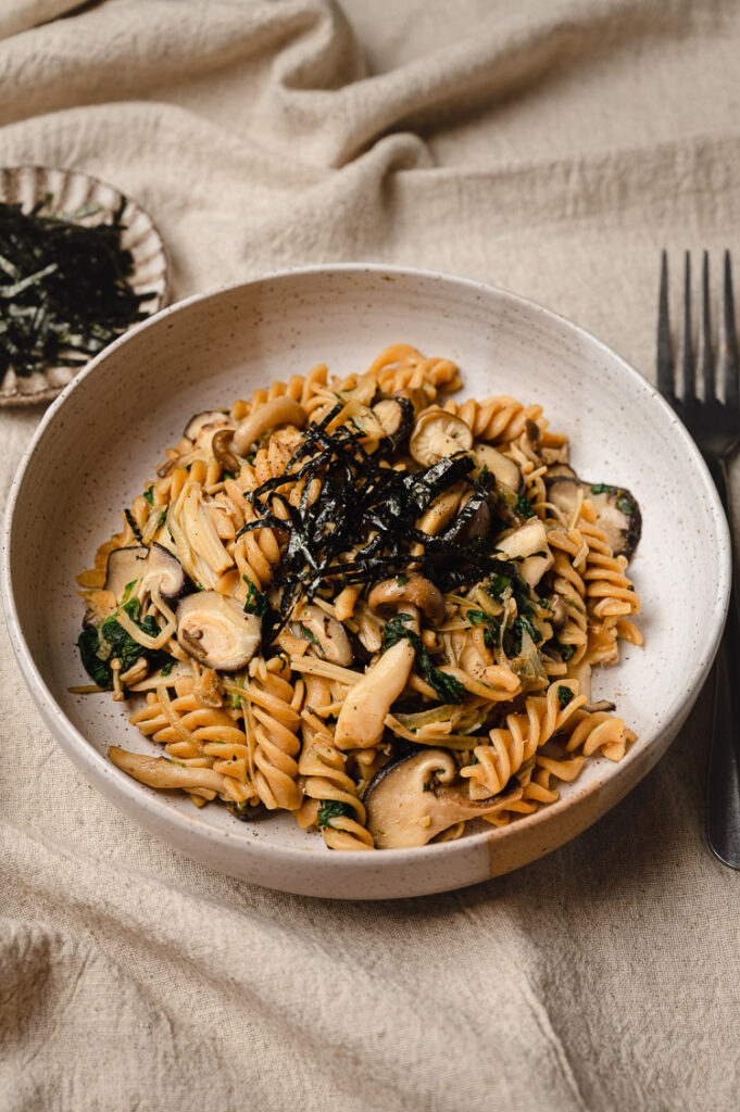 JapaneseStyle Mushroom Pasta 和風きのこパスタ Ellie Likes Cooking