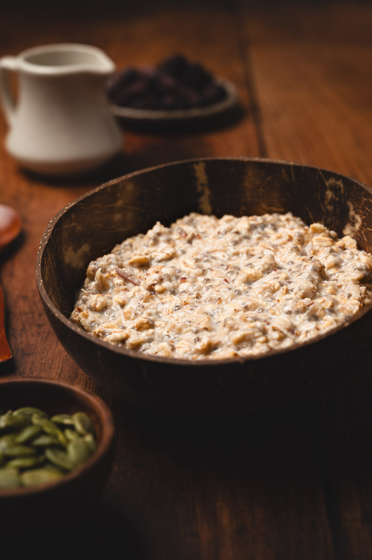 plain overnight oats in a bowl