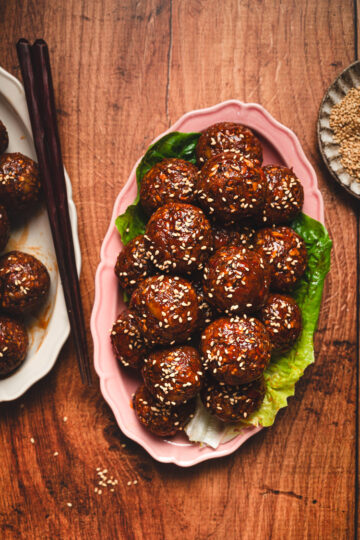 vegan meatballs on a serving plate