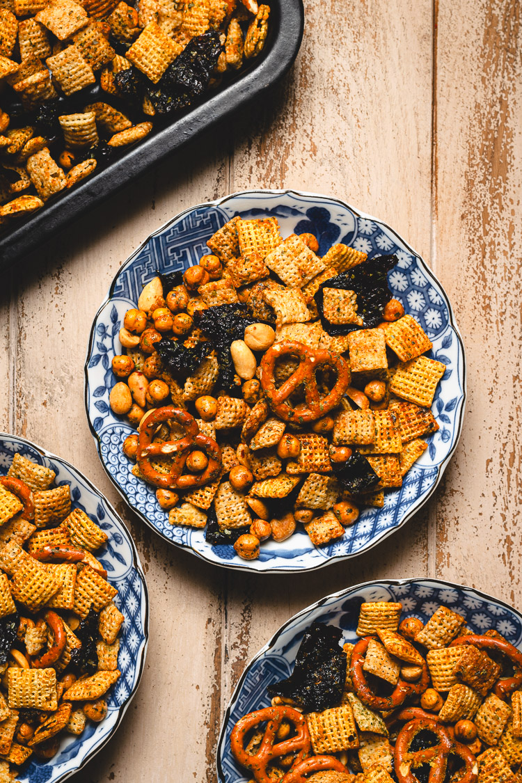 individual bowls of furikake chex mix