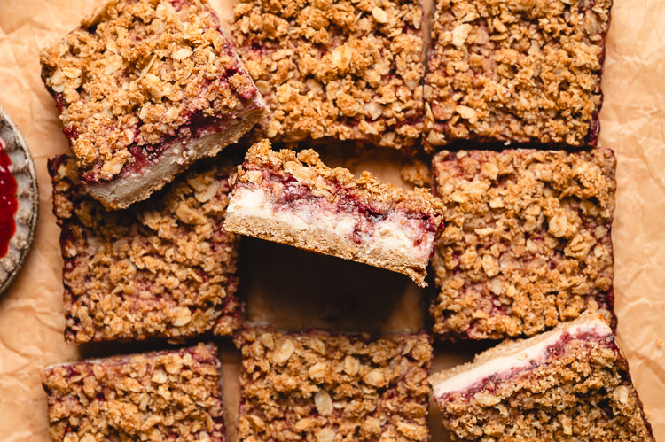 Vegan Strawberry Cheesecake Bars (Gluten-Free)