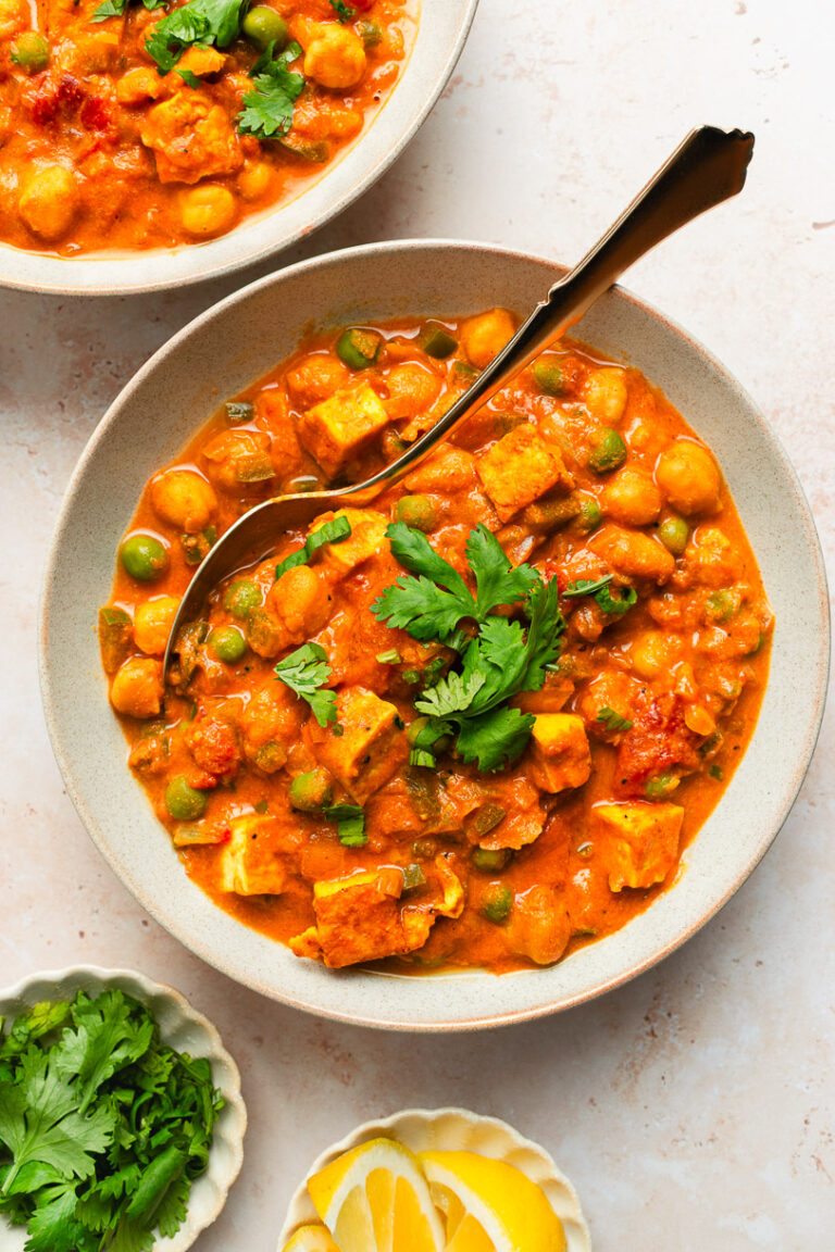 Creamy Tomato Curry with Tofu and Chickpeas