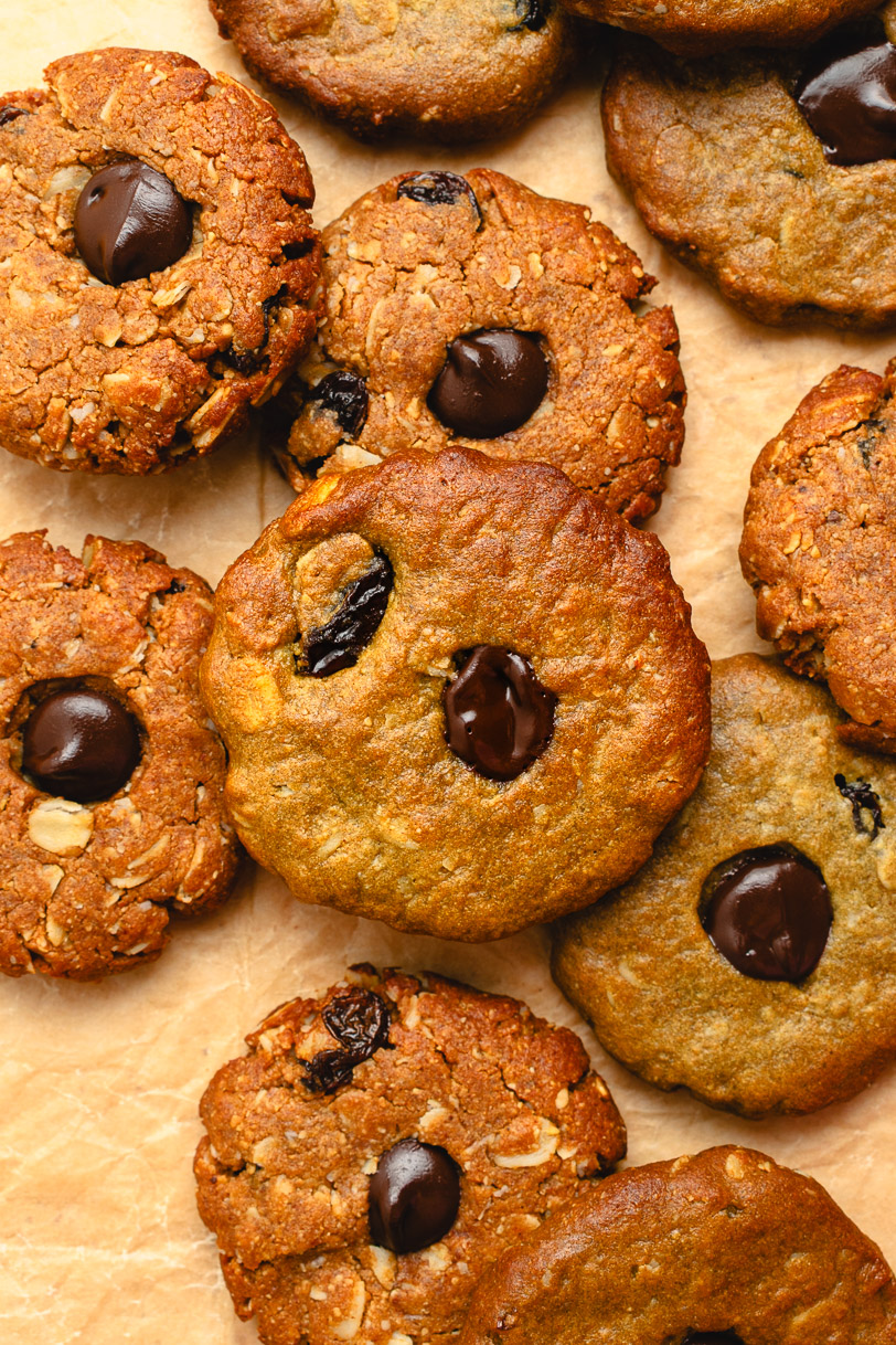 Vegan Sugar-Free Oatmeal Cookies (with Allulose)